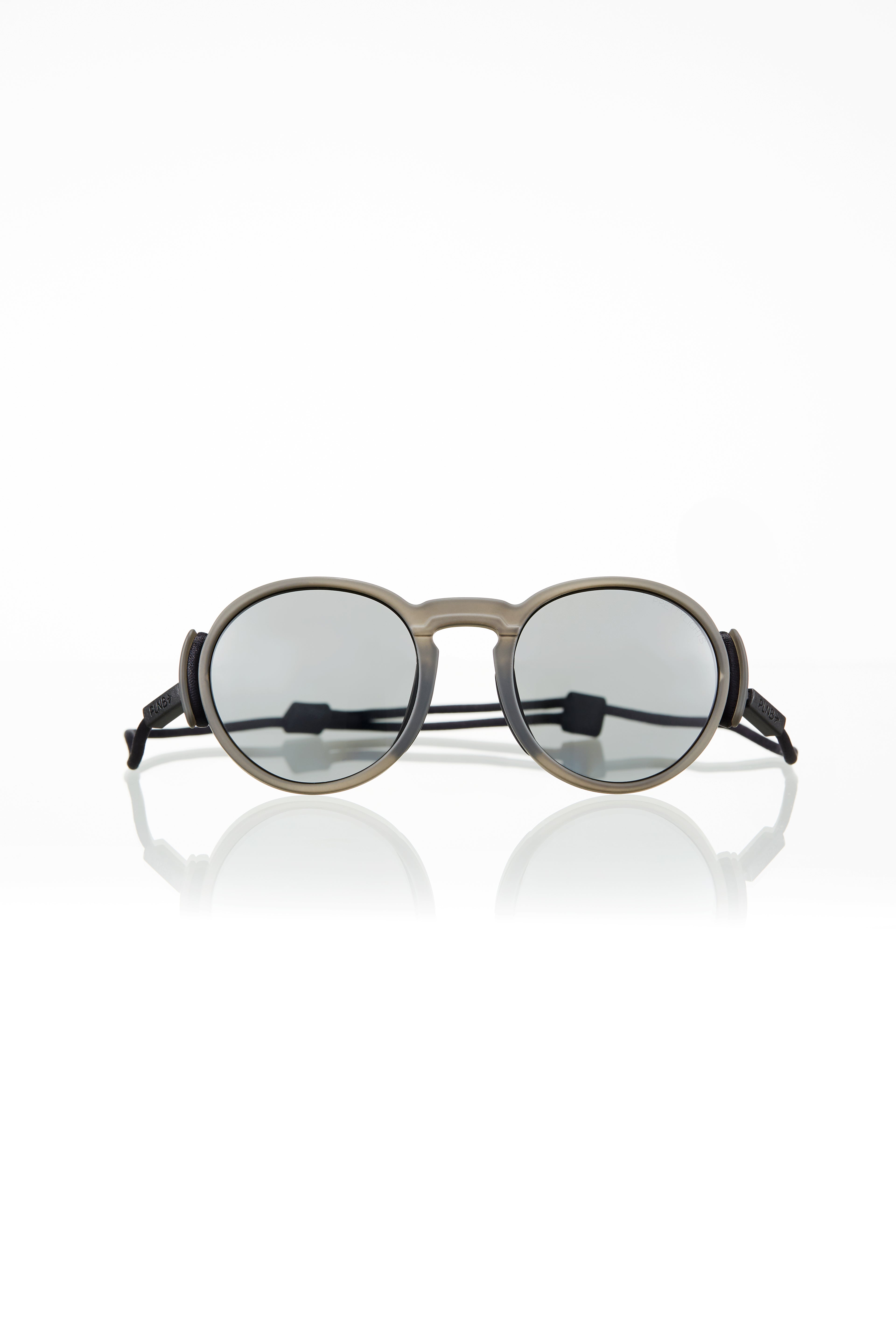 Pole Pole — Armless Active Sunglasses